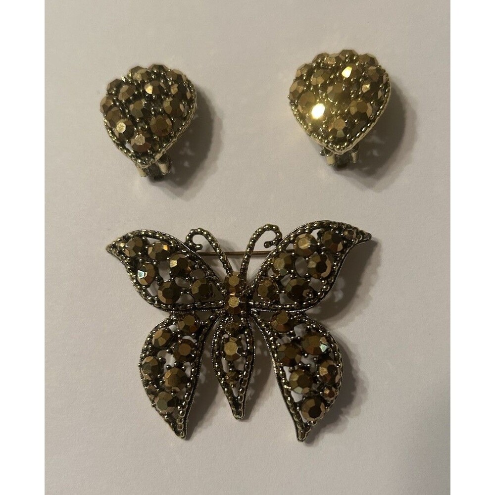 Vintage Weiss Goldtone Rhinestone Beaded butterfly Brooch And matching Earrings